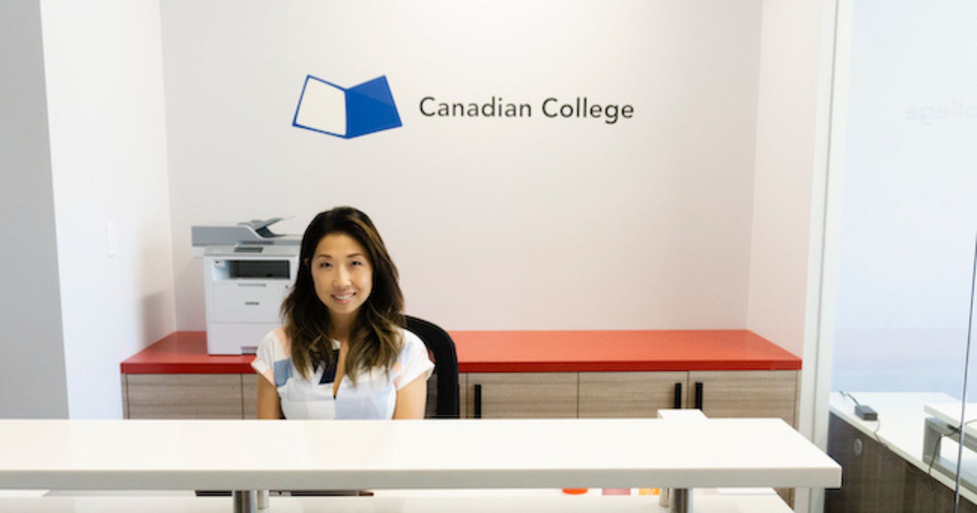 Estudiar en Canadian College | Estudia y trabaja en Vancouver